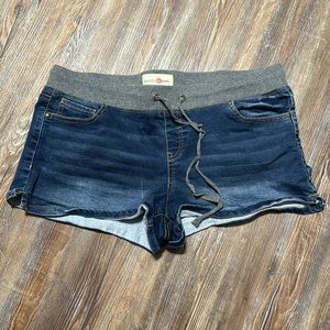 Wishful park shorts